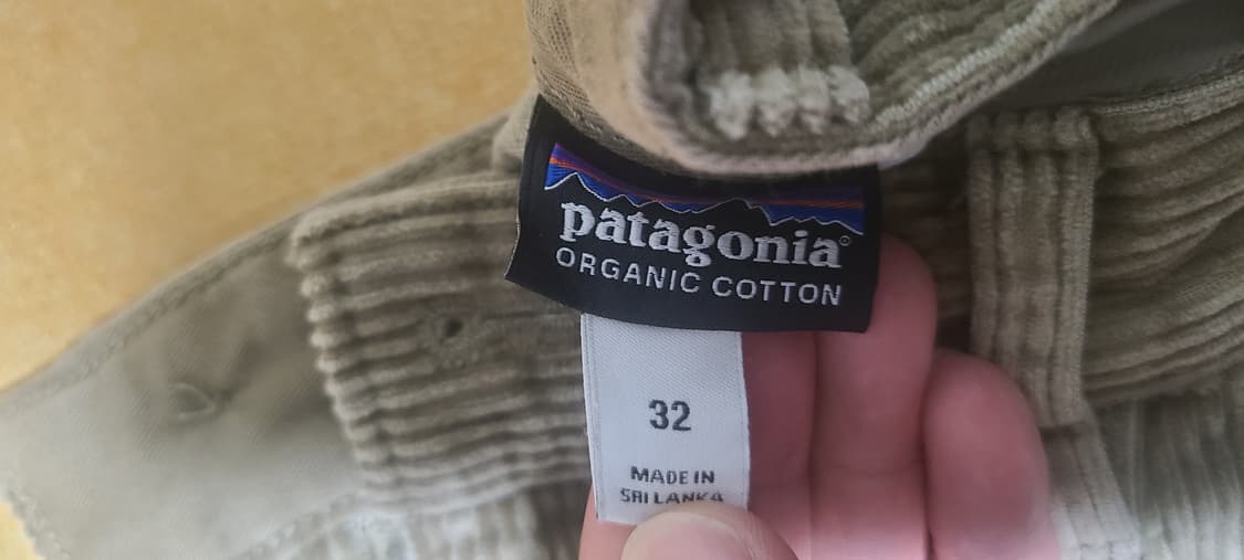 파타고니아 유기농 코듀로이팬츠 상품이미지1