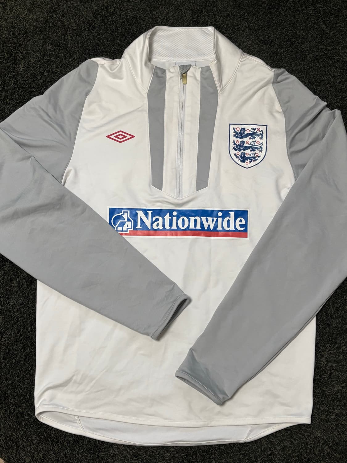 엄브로 잉글랜드 국가대표 트레이닝복 아노락 탑 상품이미지1