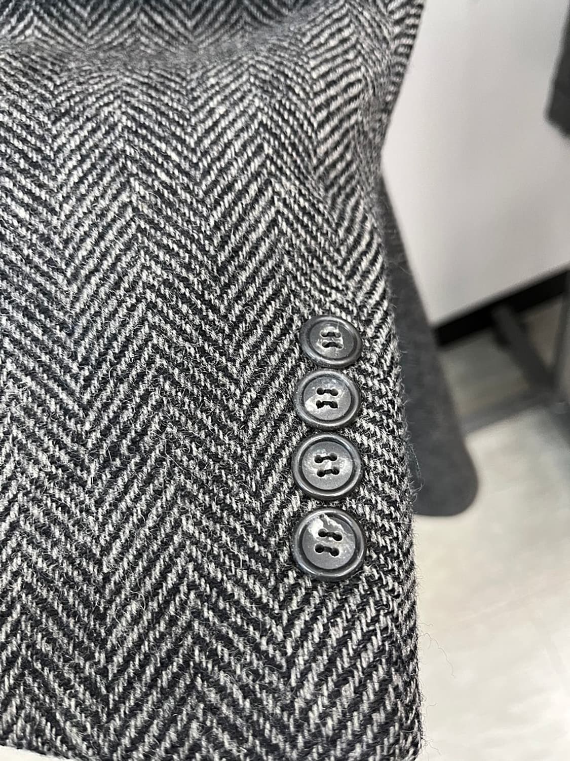 105-110) 크리스탄디올 헤링본 롱코트  상품이미지4