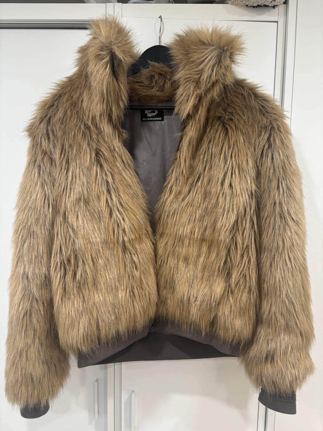 웰빙 익스프레스 퍼 자켓 camel s 상품이미지3