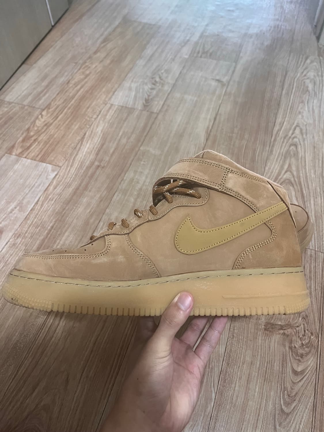Nike Air Force 1 Mid '07 WB Flax 된장 포스 상품이미지4