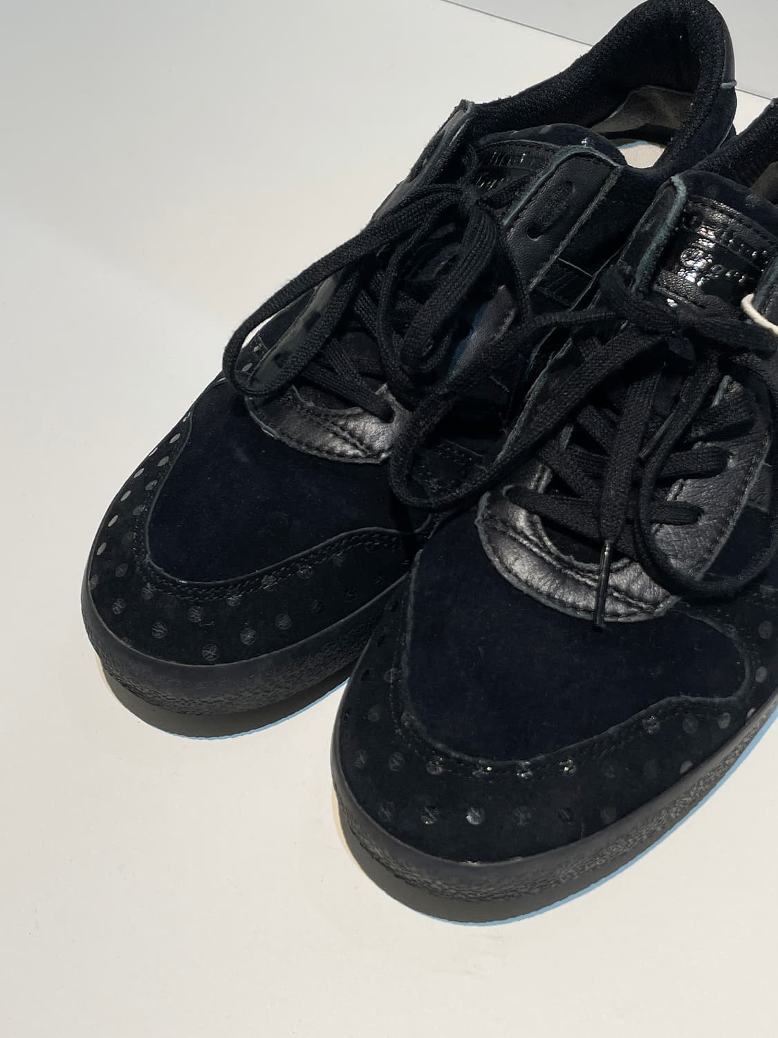 오니츠카타이거 히나 로우 스니커즈 A1549 상품이미지2