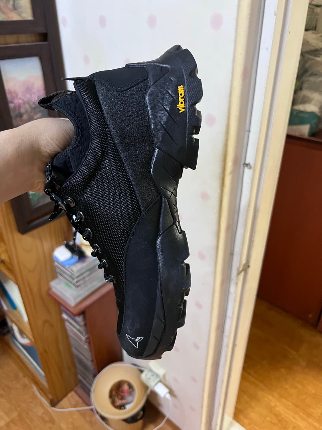 로아 닐 260 사이즈 판매합니다 상품이미지4