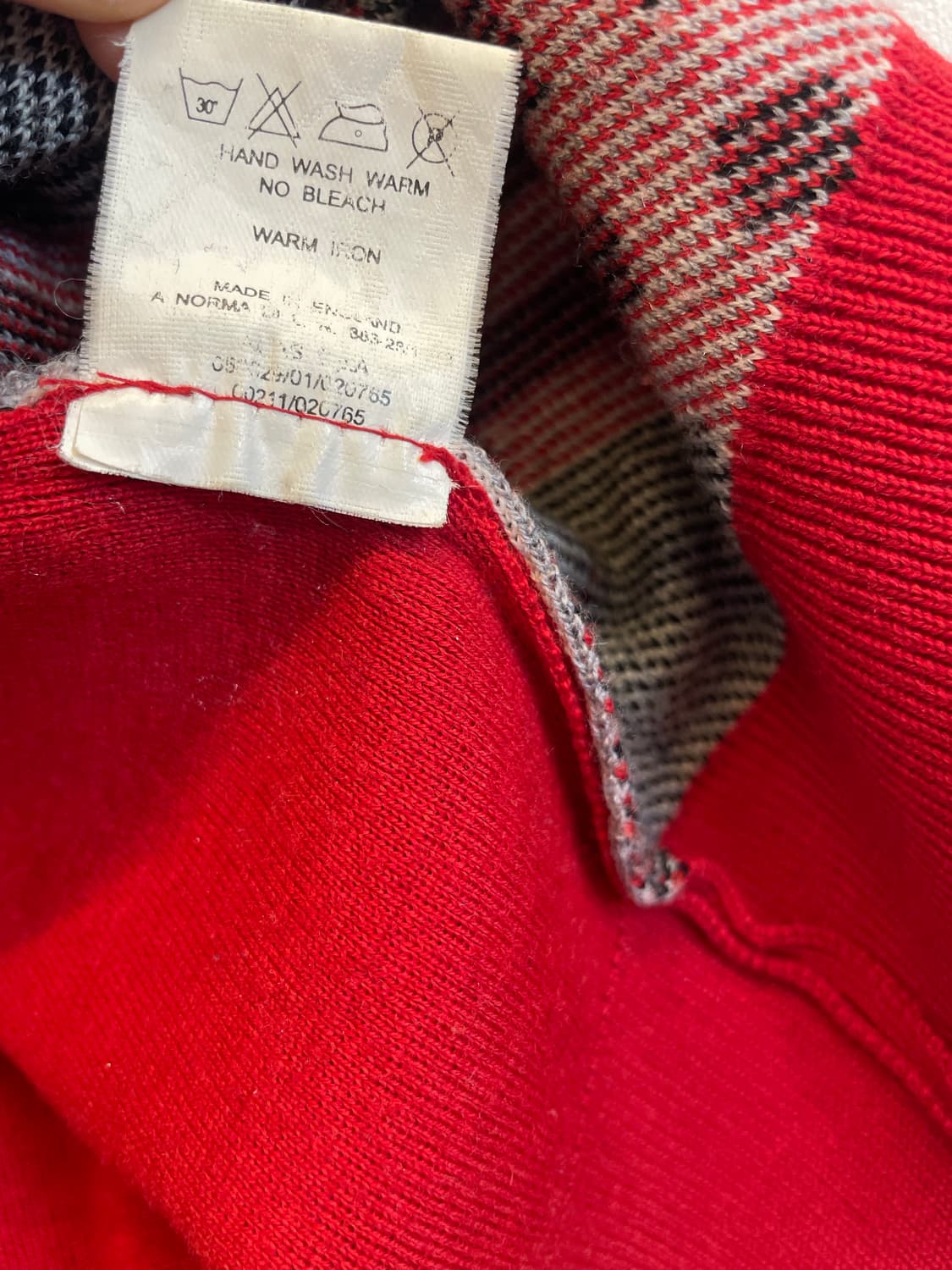 버버리 울니트조끼베스트 니트집업:) 체크조끼니트 울100% 상품이미지7