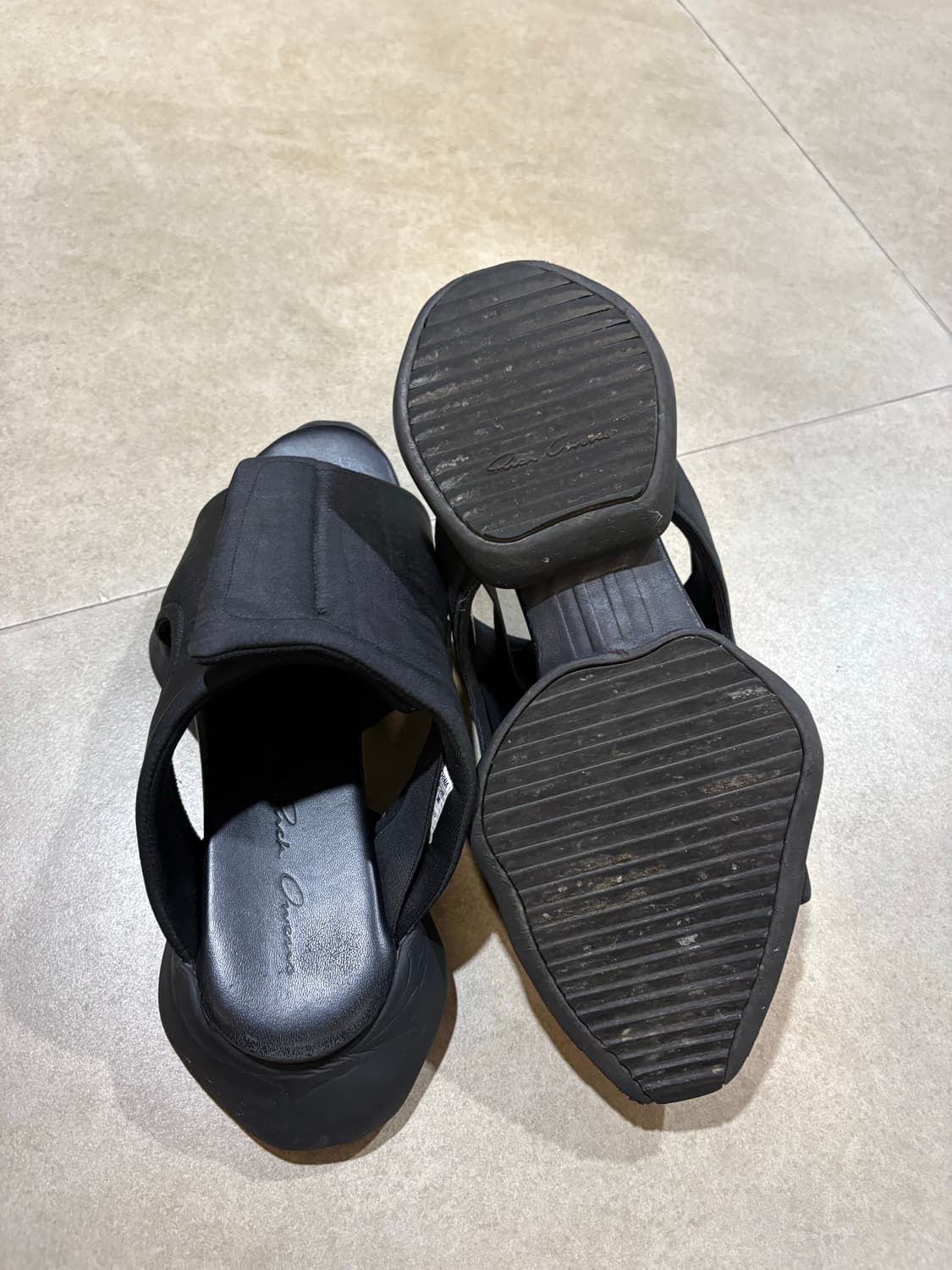 릭오웬스 아디다스 클로그 상품이미지4