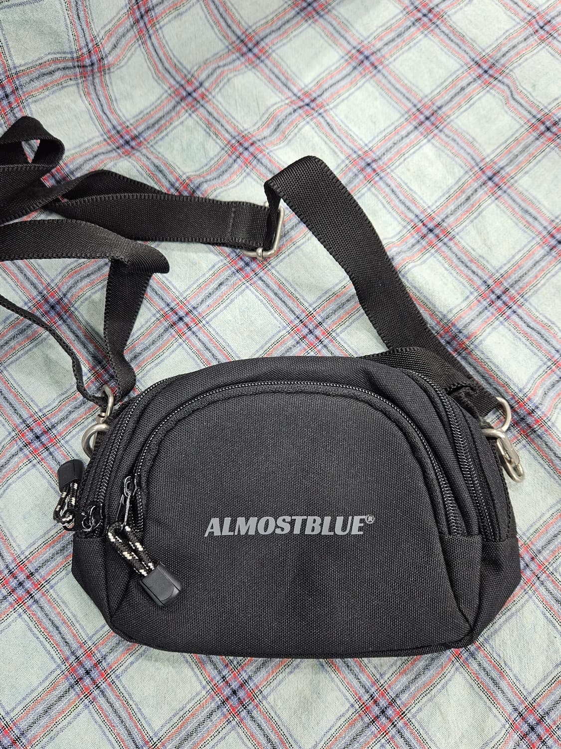 올머스트블루(AlmostBlue) 파우치 미니 크로스백  상품이미지3