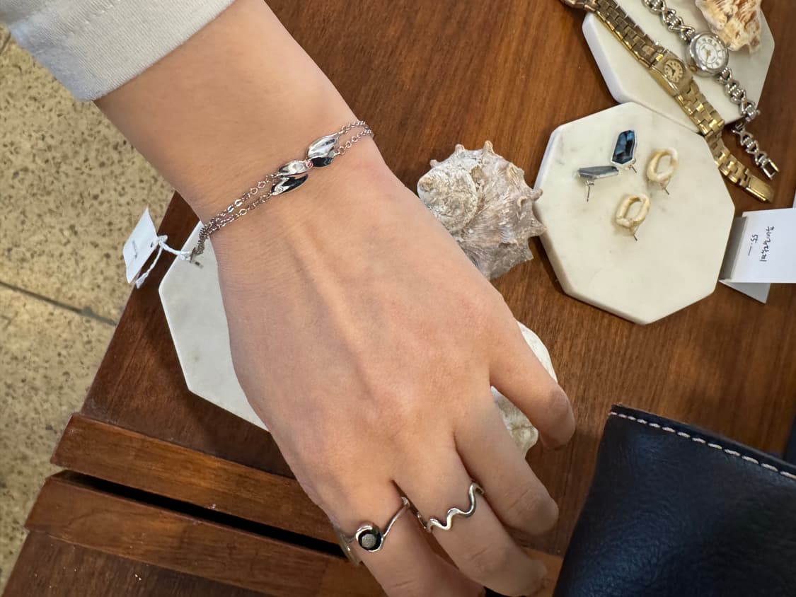 courreges 꾸레쥬 실버 리본 브레이슬릿 팔찌 상품이미지6