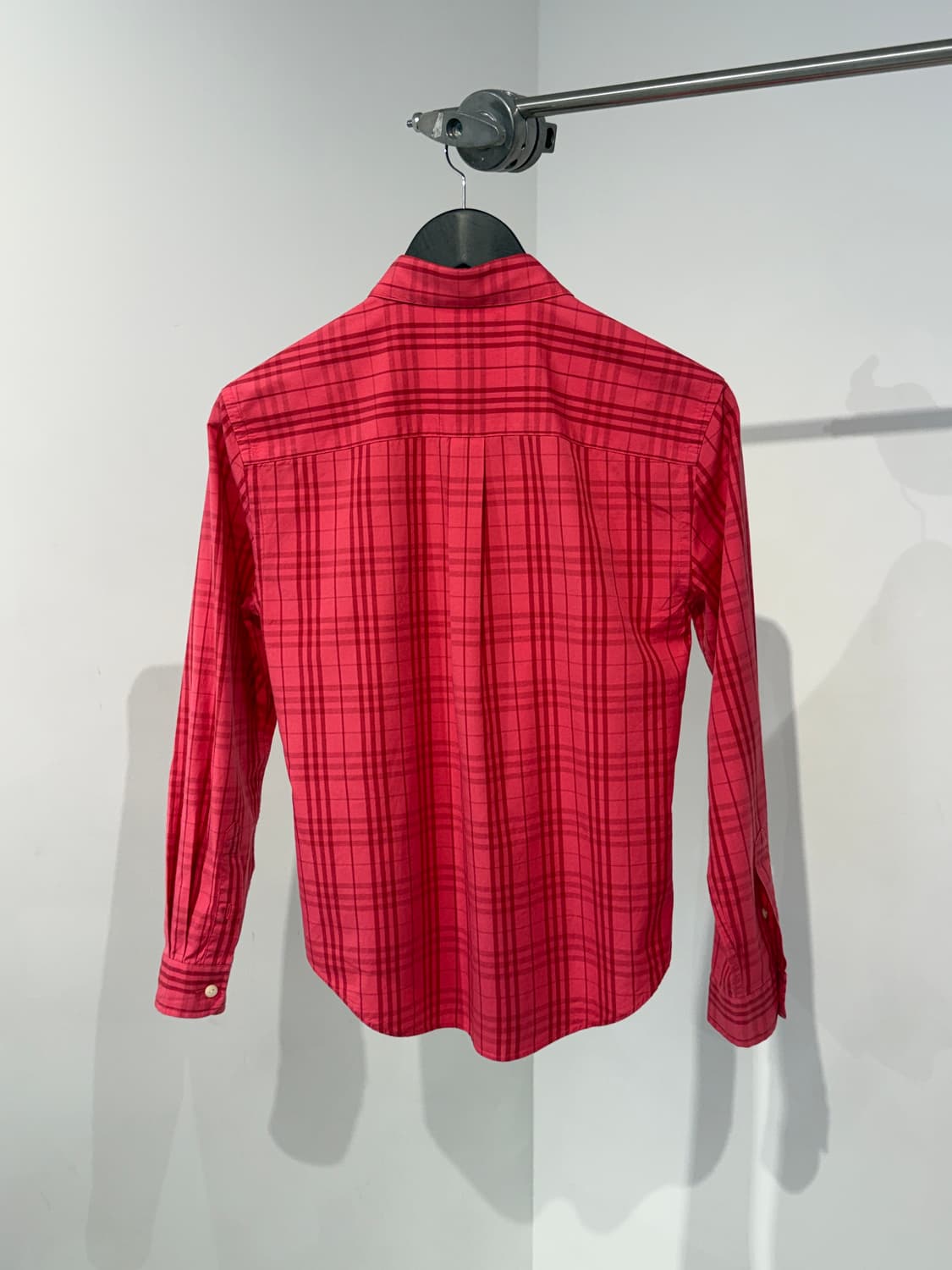 Burberry 버버리 핑크레드 체크 셔츠 M 상품이미지4