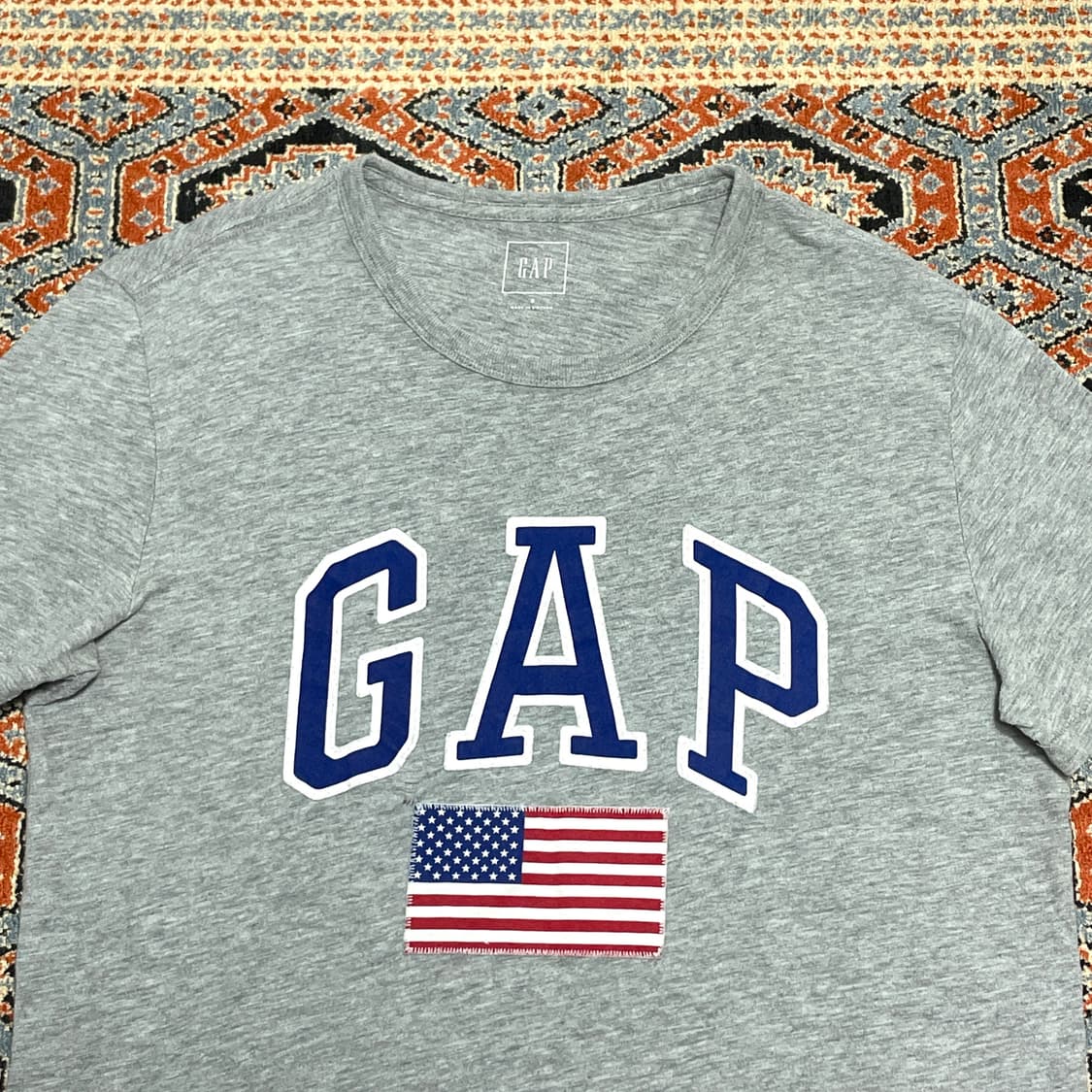 갭 스펠로고 USA 그레이 반팔 티셔츠 남성S 상품이미지2