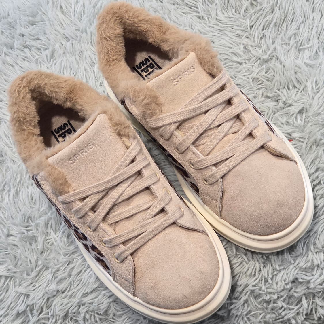 7q-13:스프리스 레오파드 퍼 스니커즈 베이지 (225cm)-거의새거 상품이미지4