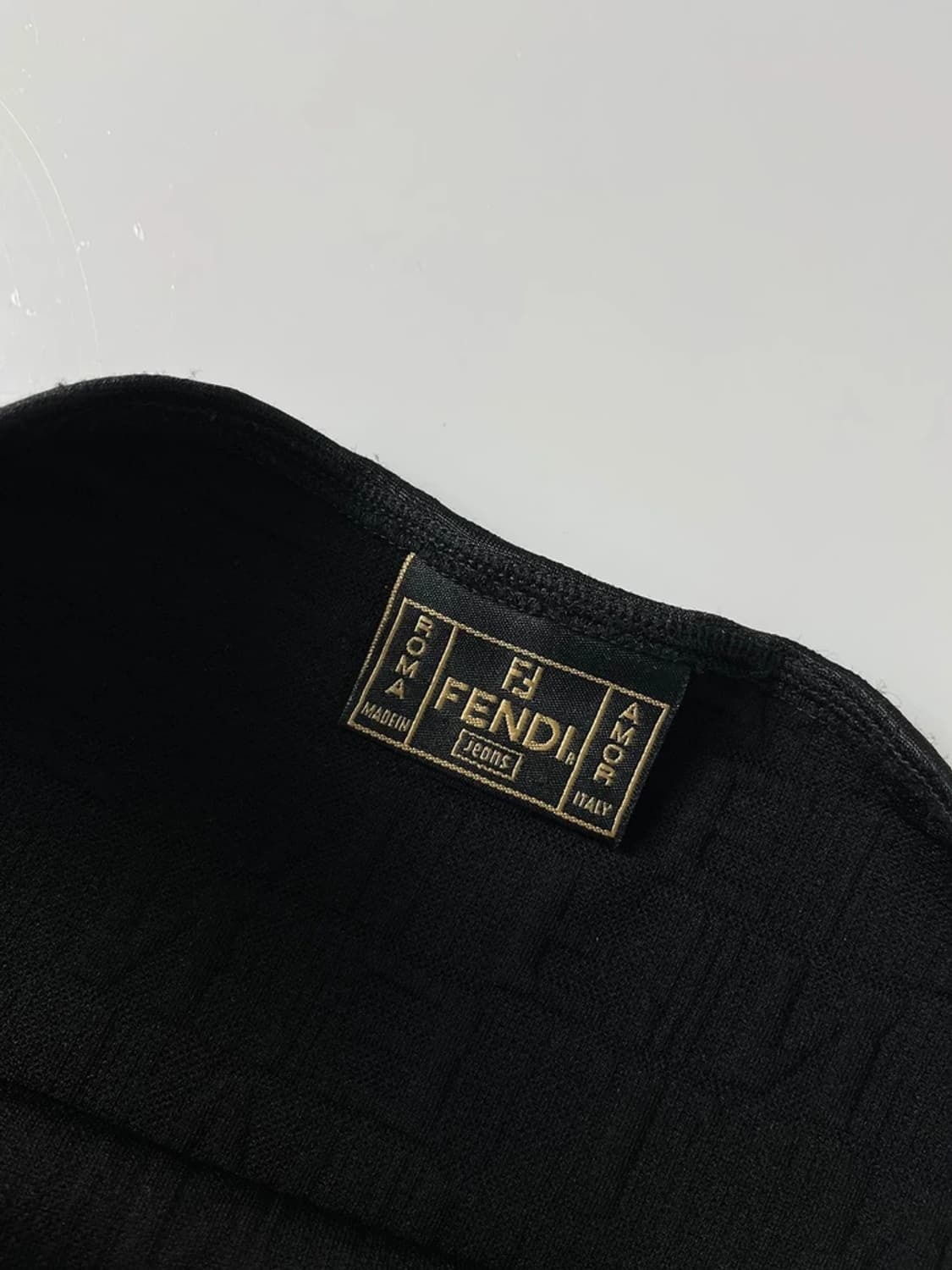 펜디 90s OG 알파벳 우먼스 슬리브리스 PN3369 상품이미지4
