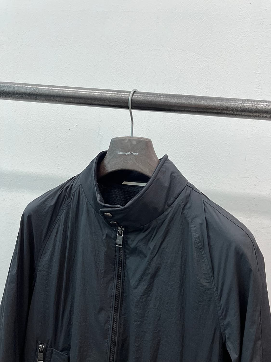 100) 휴고보스 나일론 패커블 블루종  상품이미지4