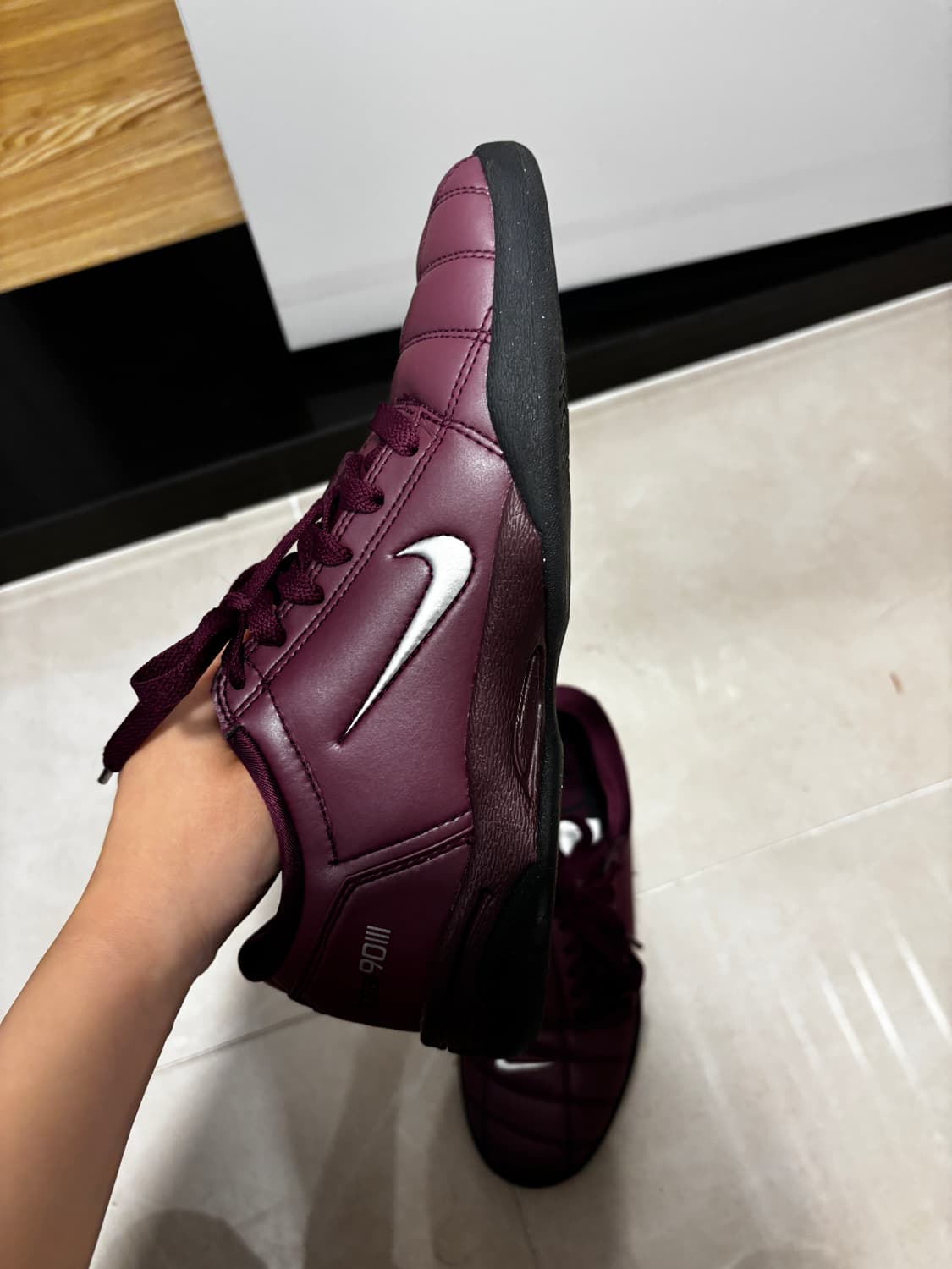 나이키 토탈 90 3 SP 보르도 앤 메탈릭 실버 (240 us6) 상품이미지3