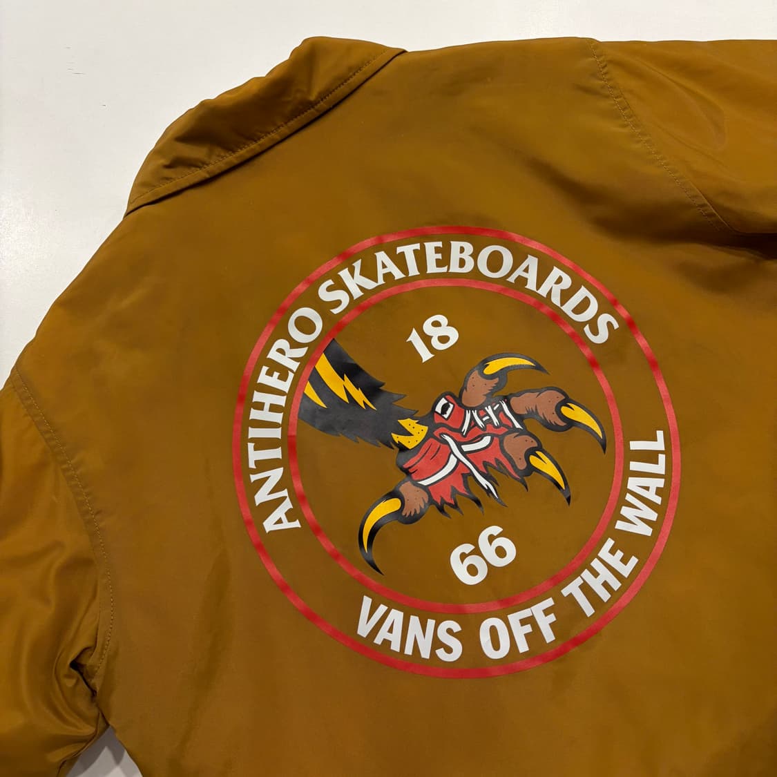 [S] 반스 x 안티히어로 코치 자켓 머스타드 C152 상품이미지9