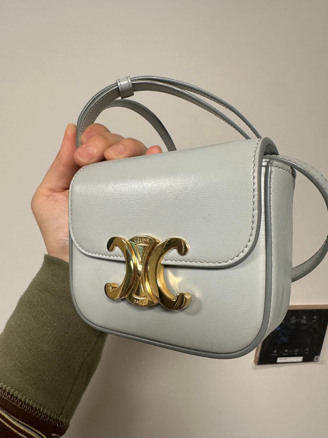 셀린느 트리옴페 미니 크로스백 상품이미지6