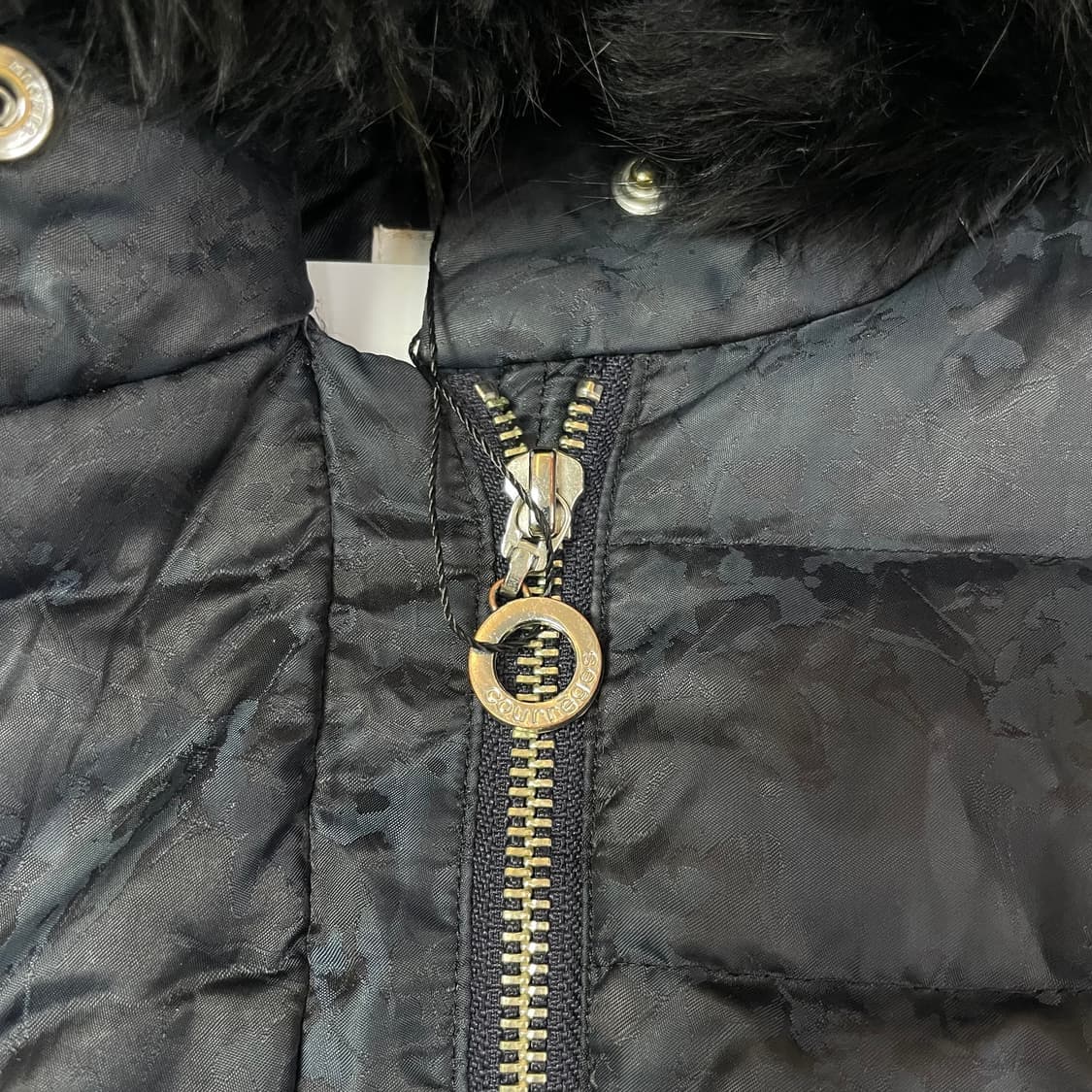 꾸레쥬 후드 퍼 경량 패딩 상품이미지4