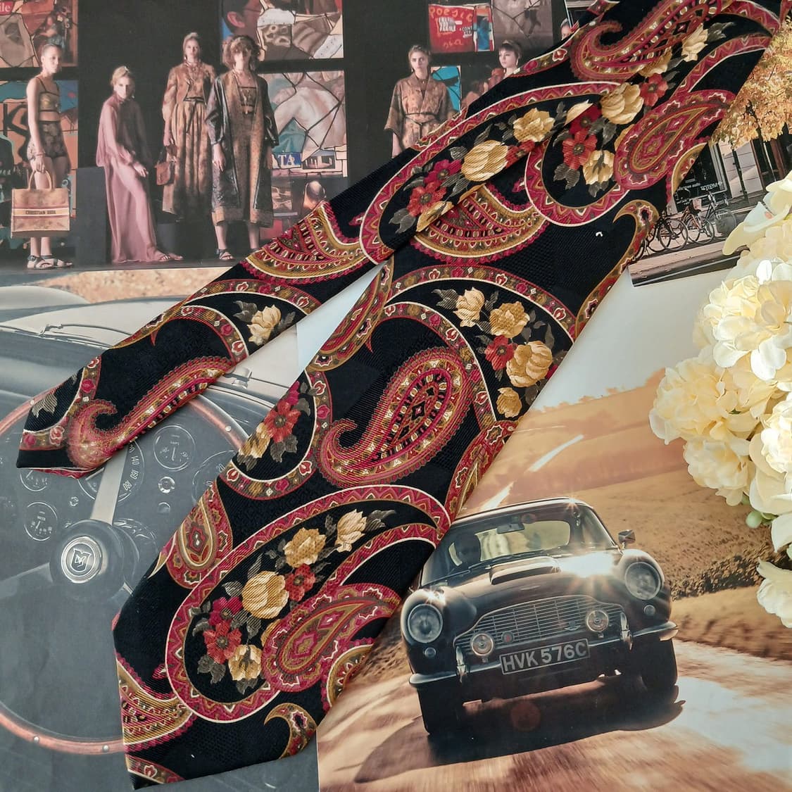 닥스 실크 페이즐리&플라워 자카드 넥타이 9.4cm A등급 A19230
 상품이미지2