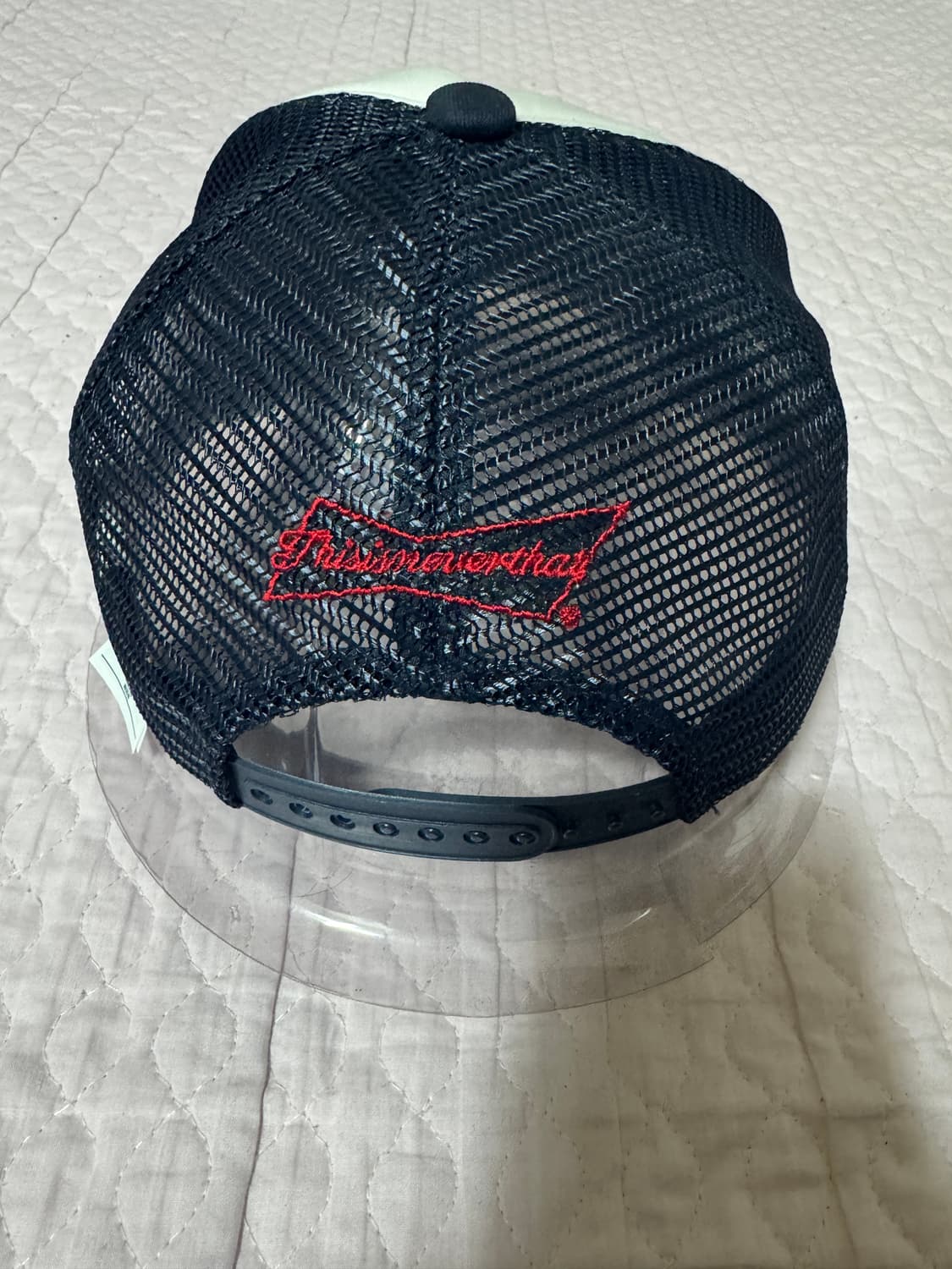 디스이즈네버댓 버드와이저 매쉬캡 상품이미지2