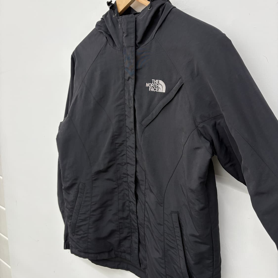 노스페이스 블랙 바람막이 후드 자켓 남성 M 상품이미지3