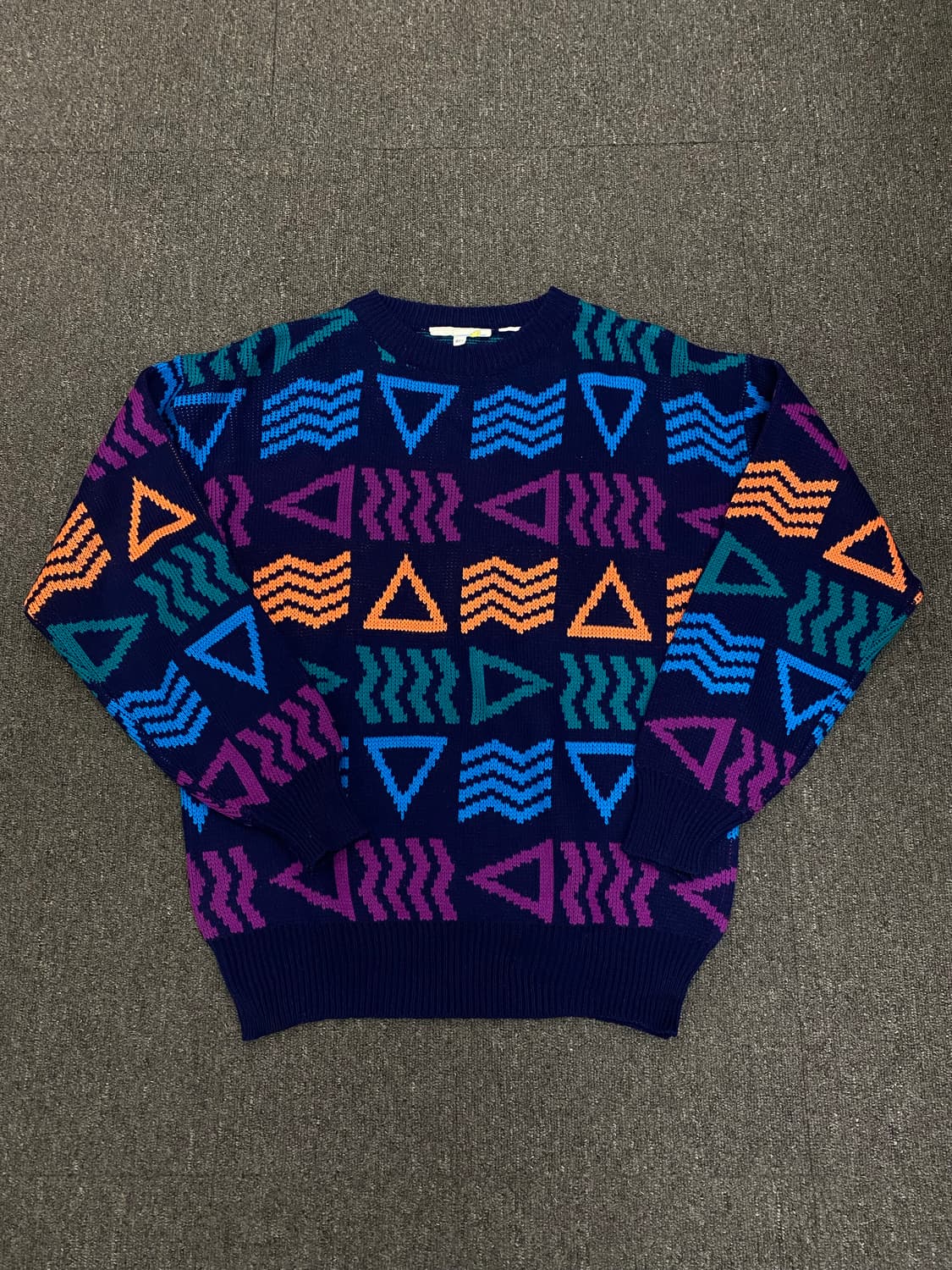 오션퍼시픽 패턴 니트 상품이미지3