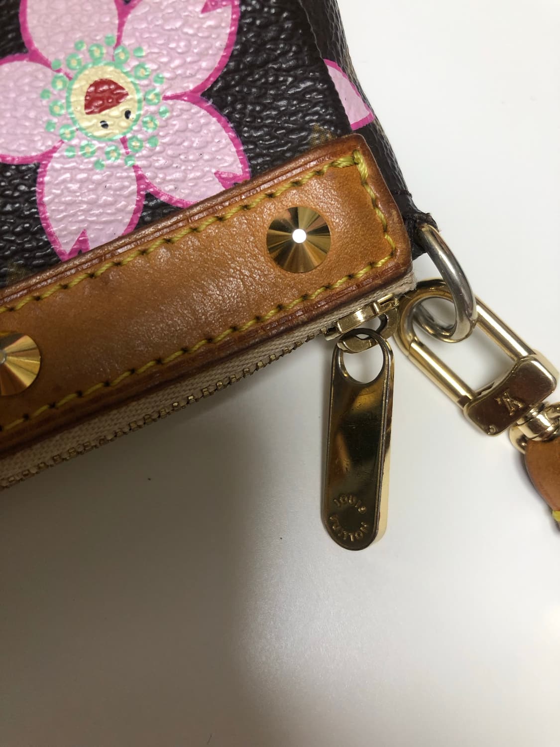 루이비통 모노그램 체리블라썸 미니백 상품이미지8