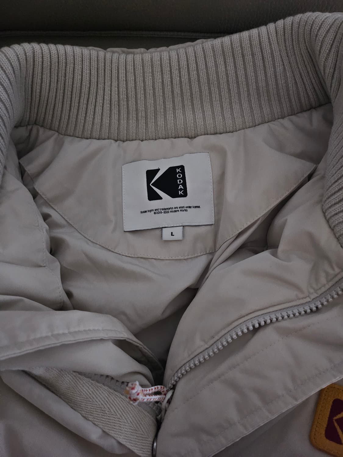 [거의 새것] 코닥 피쉬테일 덕다운 패딩 자켓 점퍼 L 상품이미지4