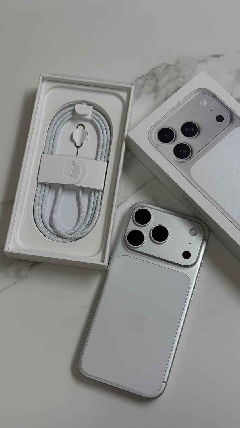 아이폰 17 프로 실버 상품이미지8