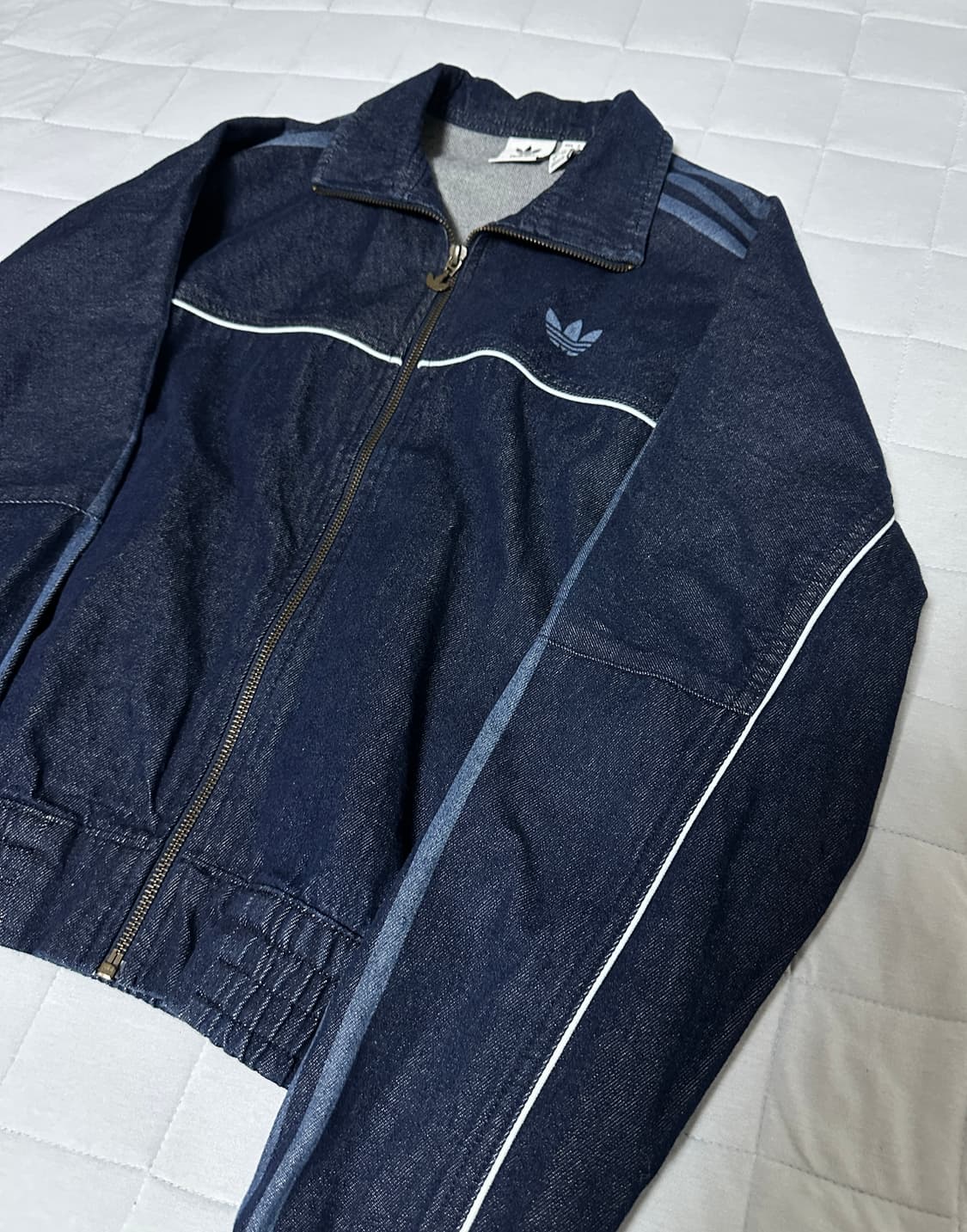아디다스 청자켓 판매합니다 상품이미지2