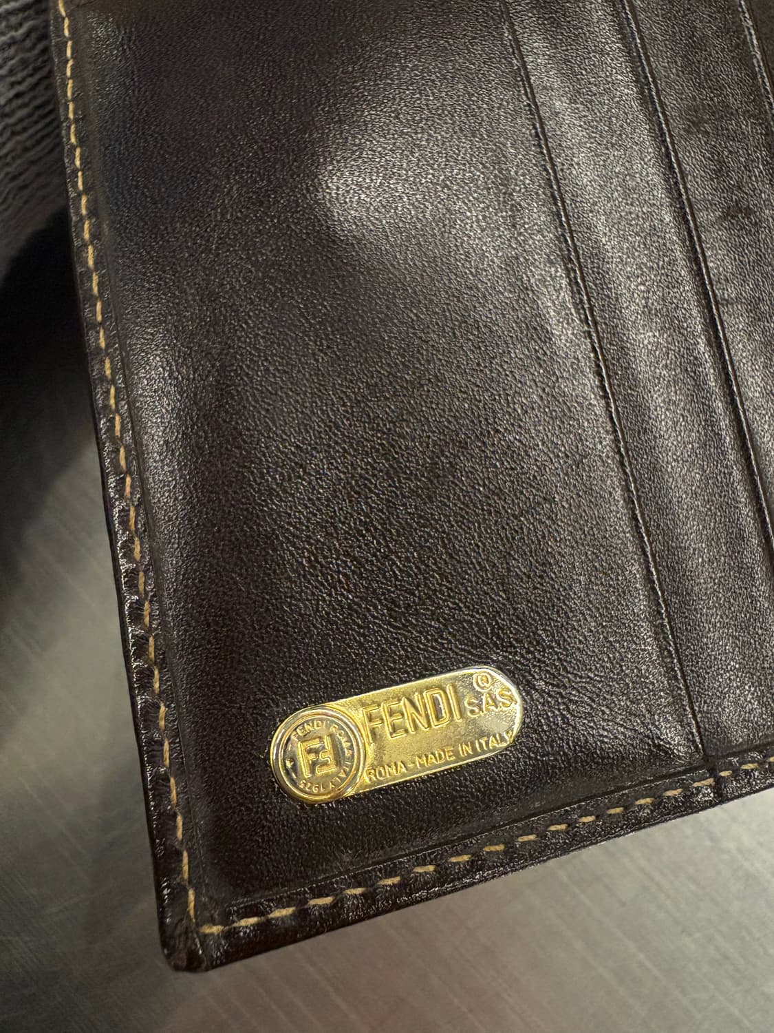 펜디 모노그램 주카 캔버스 지갑 상품이미지7