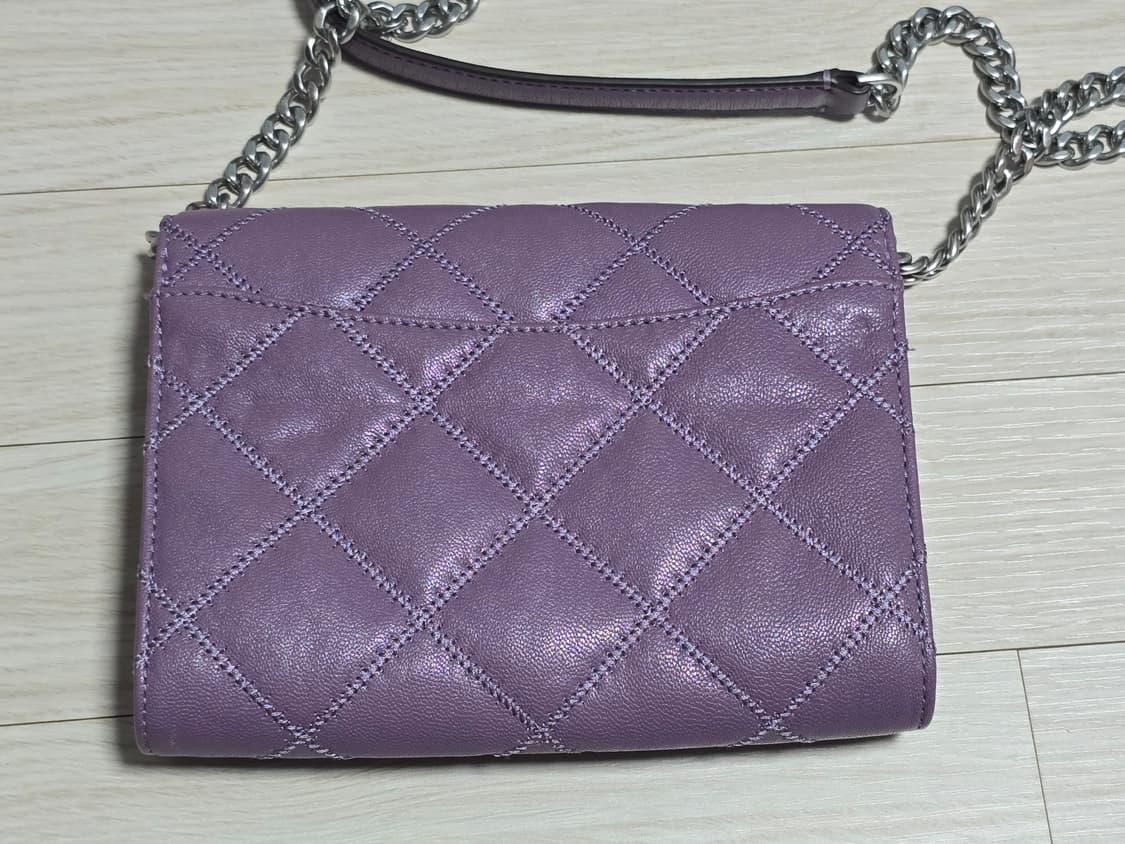 토리버치 크로스백 라벤더색 상품이미지3