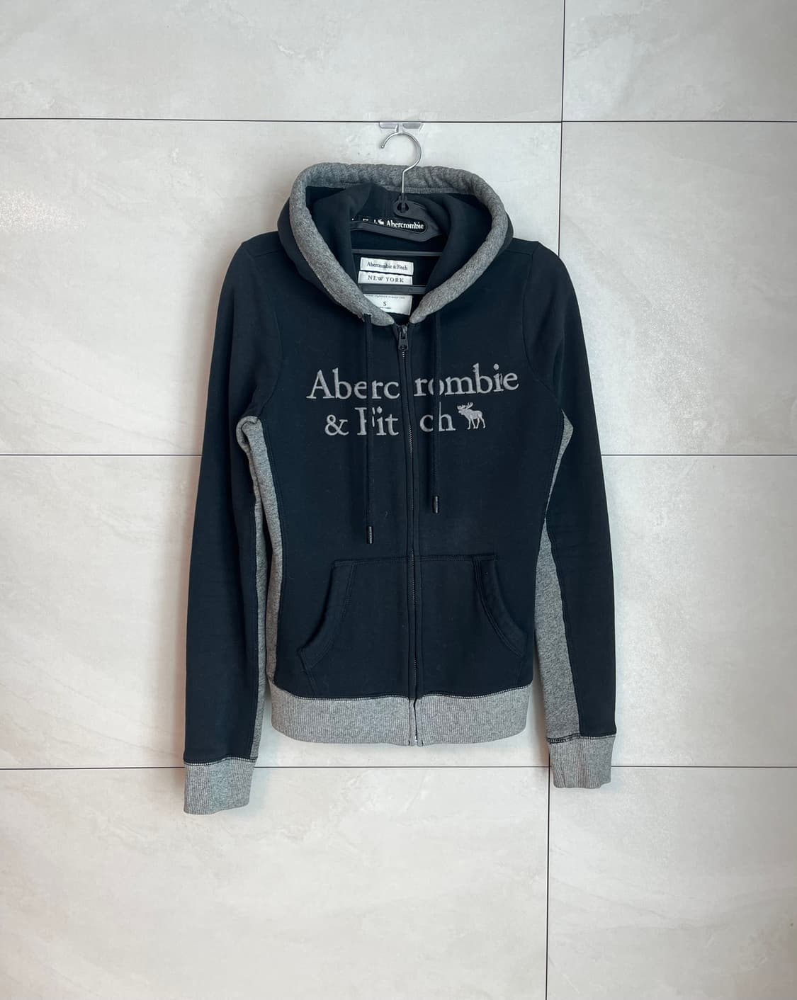 아베크롬비 딱붙핏 순록 스펠로고 대장 후드집업 [S]  상품이미지1