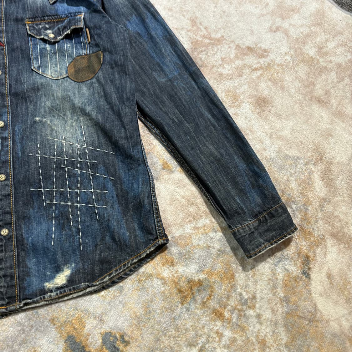 버커루 데미지 디테일 데님셔츠 상품이미지4