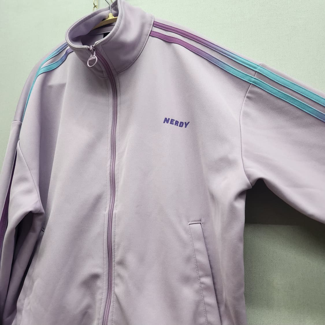 널디 사이드 그라데이션 로고 져지 S(XL) 상품이미지3