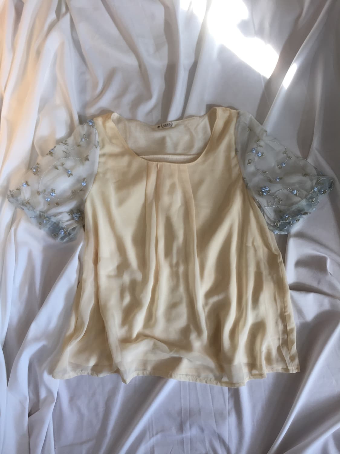 엑시즈팜 꽃 블라우스 상품이미지1