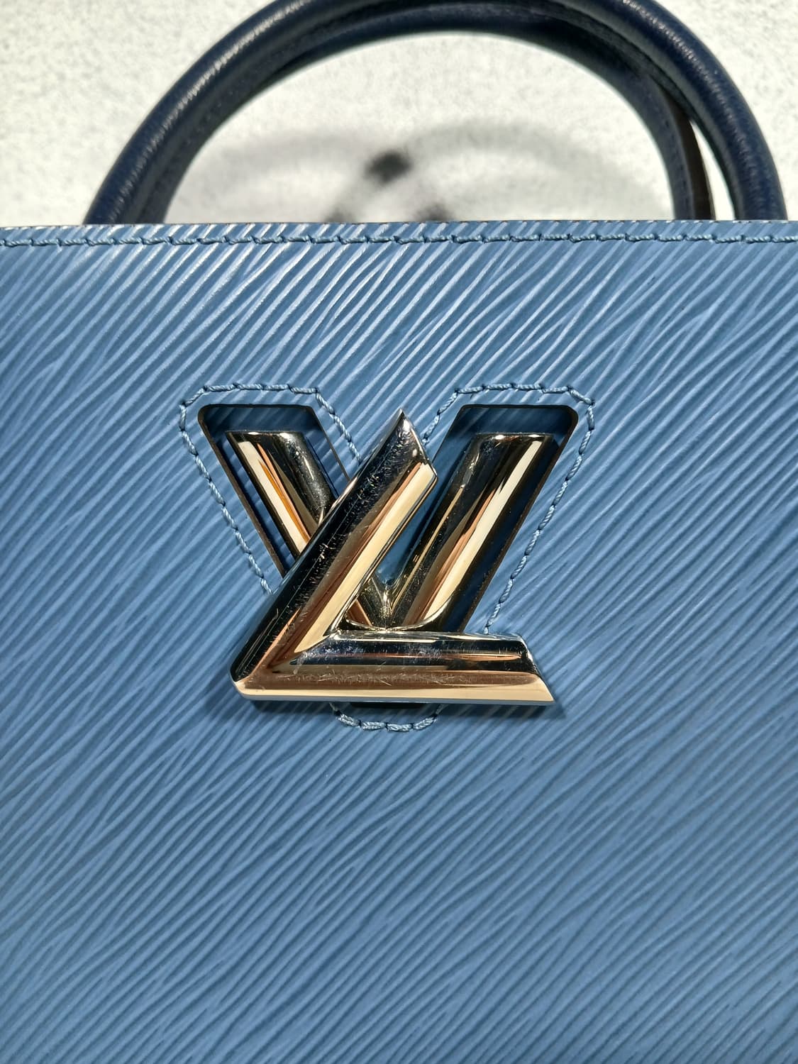 루이비통 트위스트 토트백 M52873 상품이미지2