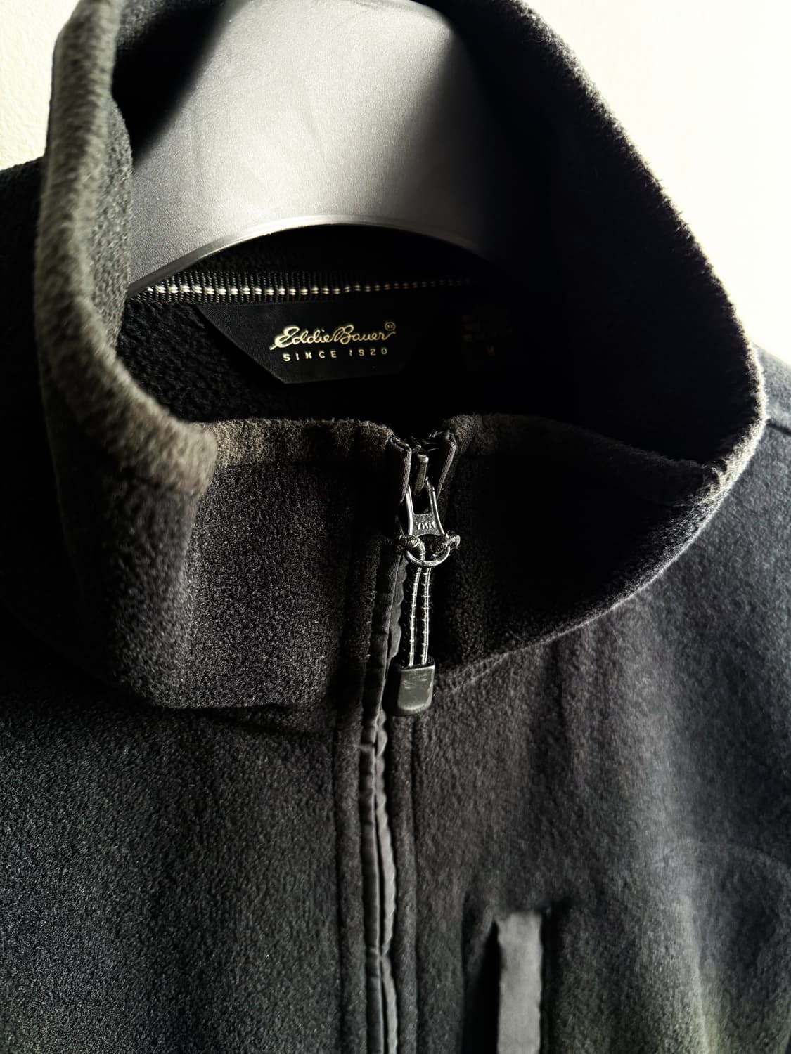 Eddie Bauer Fleece Zip-Up Jacket 상품이미지3