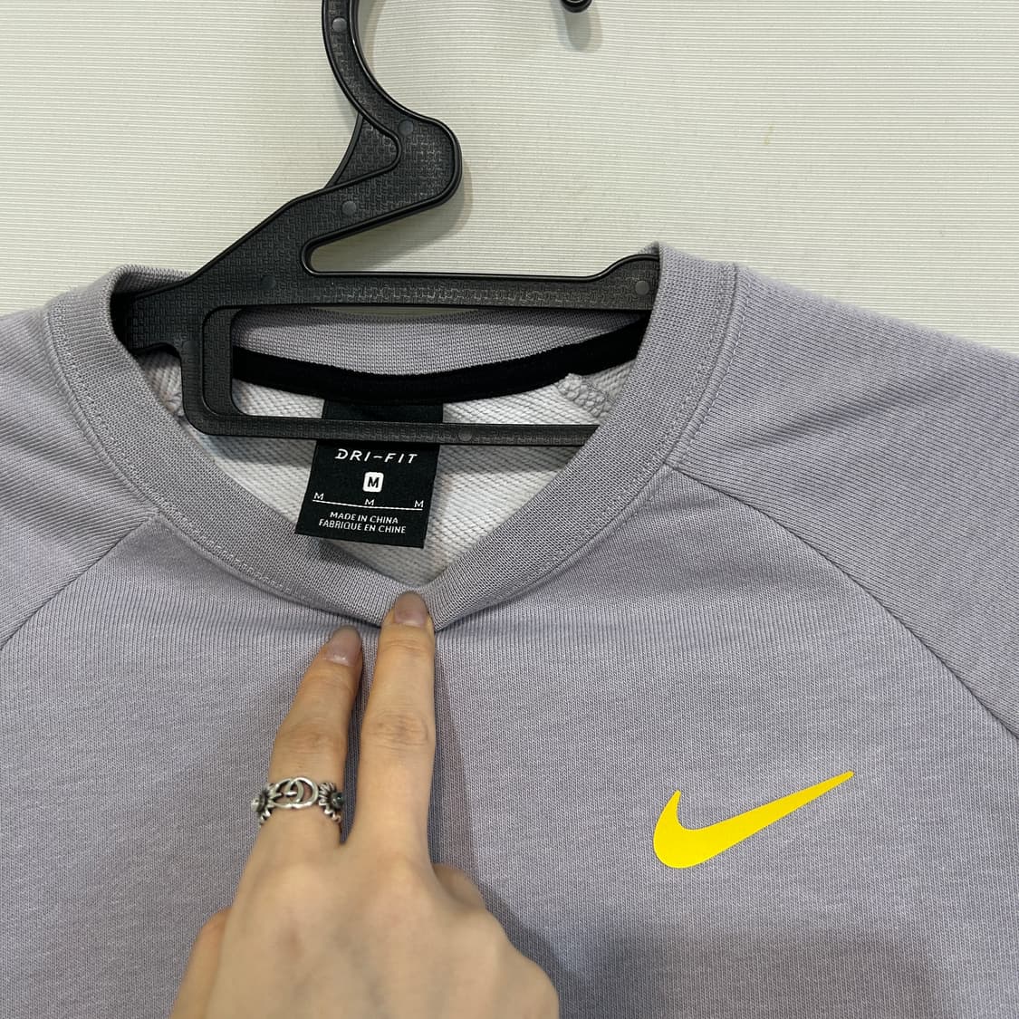 나이키 여성 운동 맨투맨 티셔츠 M 상품이미지2