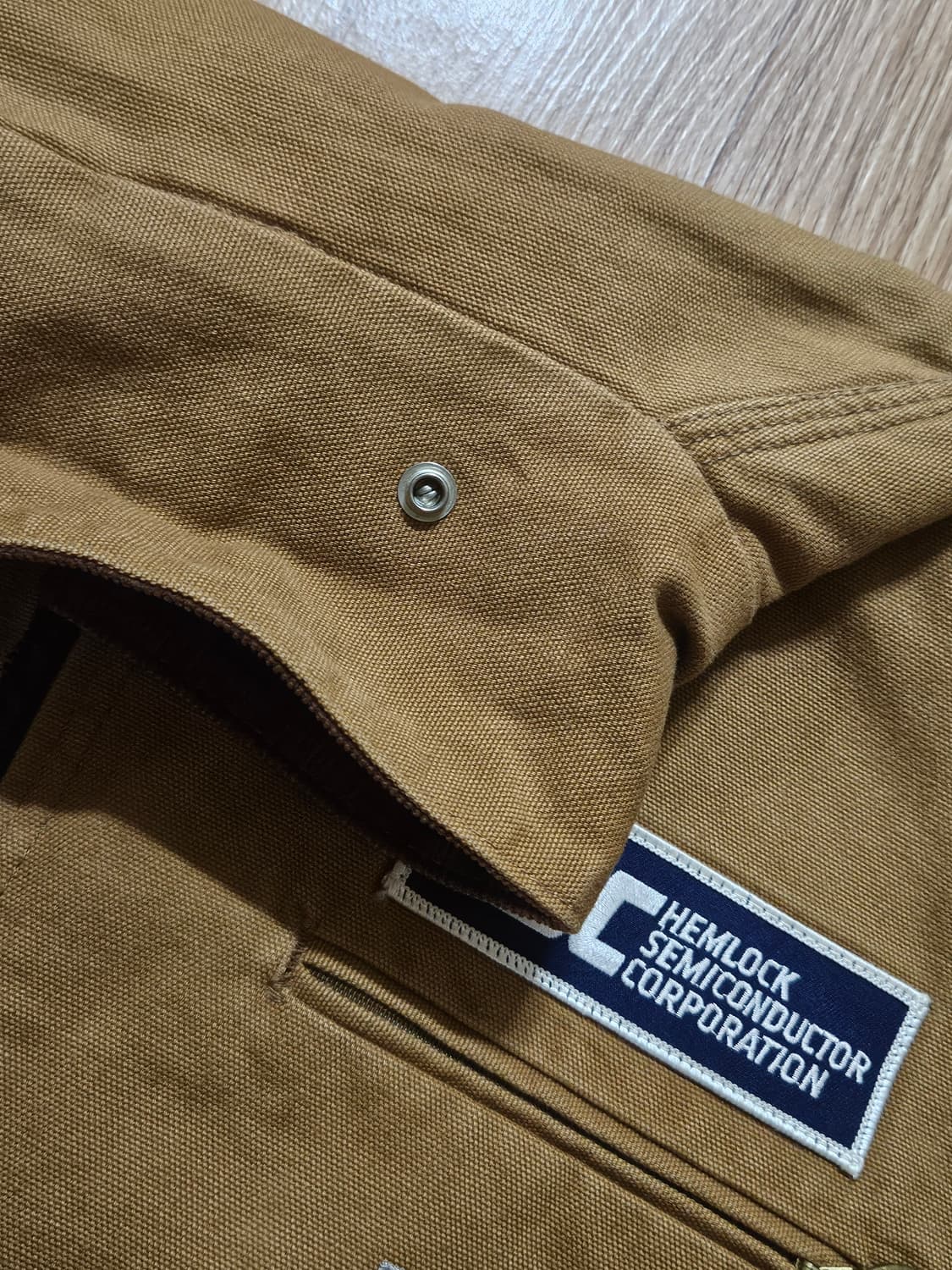 칼하트 디트로이트 J01 BRN 판매합니다 상품이미지4