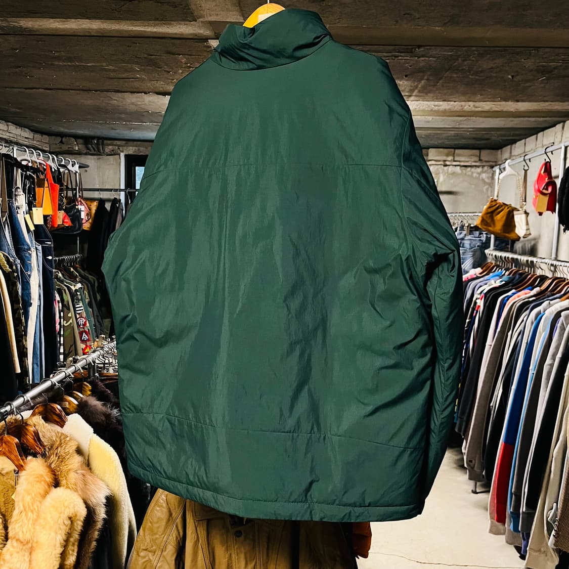 콜롬비아 옴니히트 패딩 미사용  상품이미지2