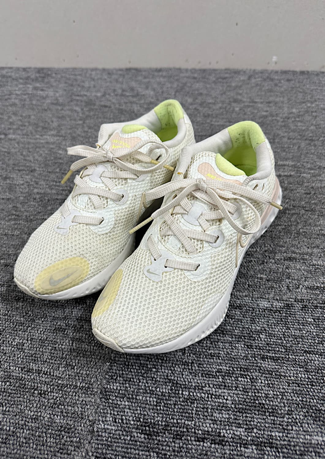 나이키 러닝화 235 상품이미지3