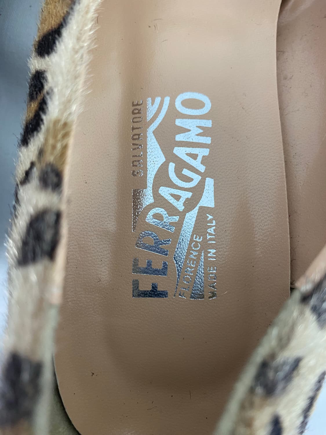 살바토레 페라가모 레오파드 간치니 플랫 구두 37.5 상품이미지8