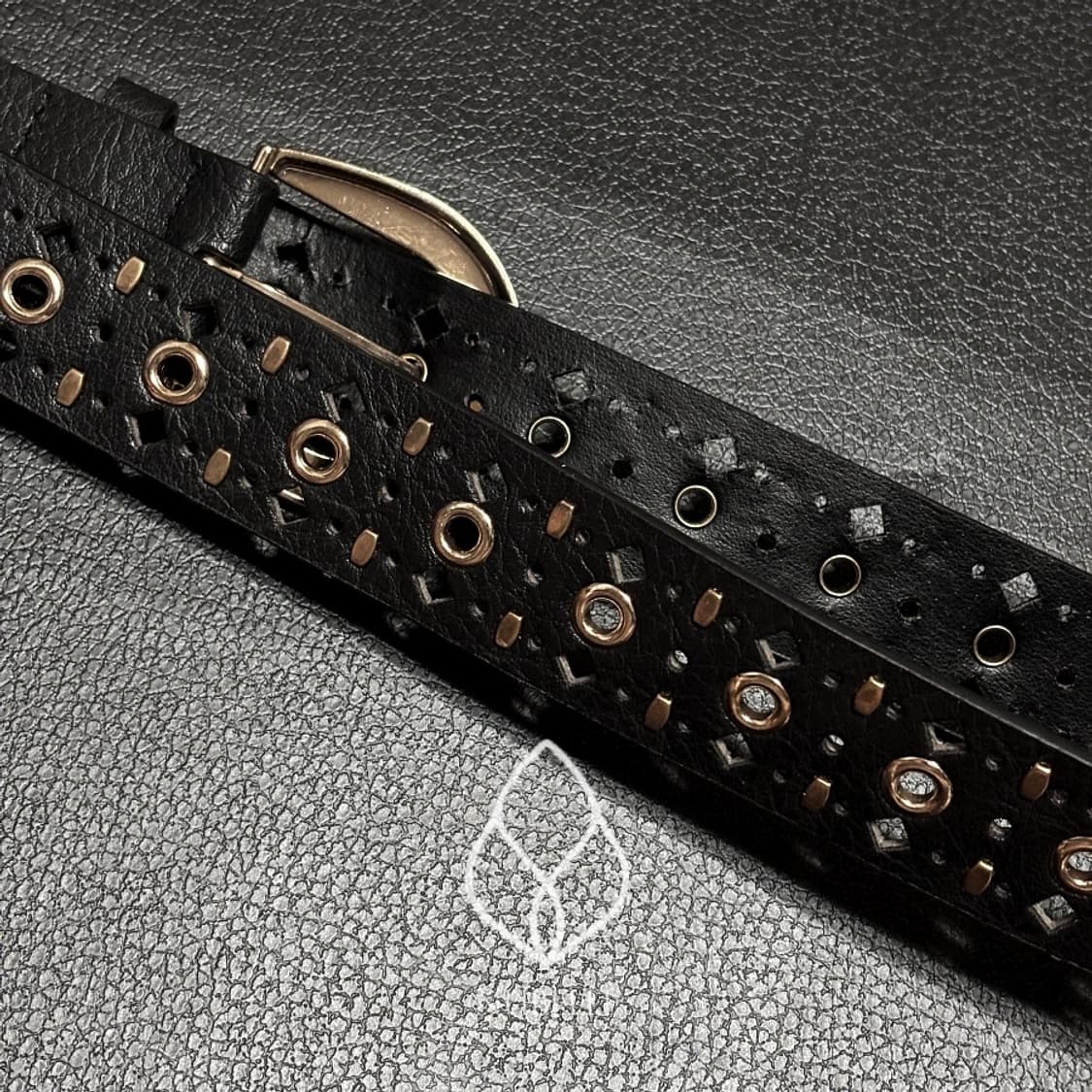 🌗 Golden punched belt / 에스닉 펀칭 골드버클 벨트 상품이미지8