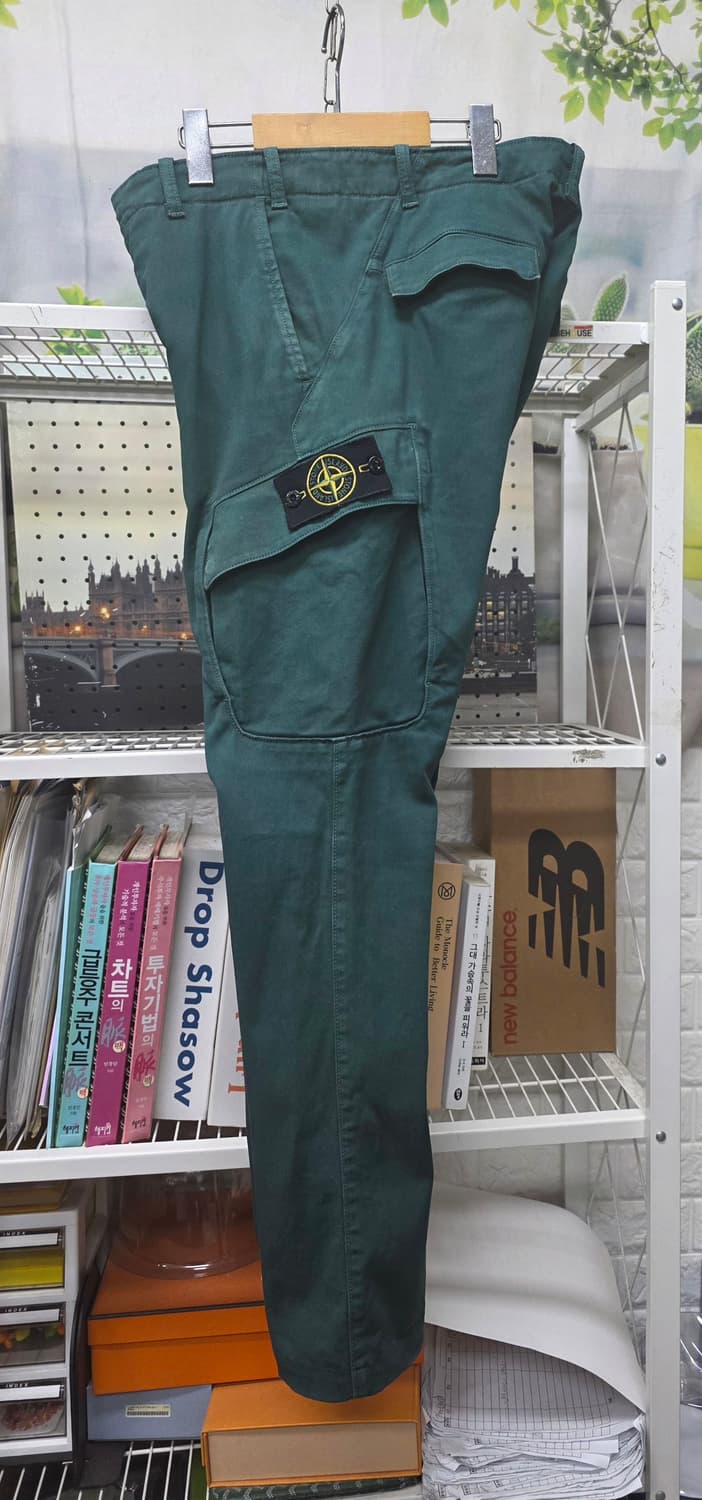 스톤아일랜드 남성 카고팬츠 32 슬림핏 스트레치 그린팬츠 MM24 상품이미지2