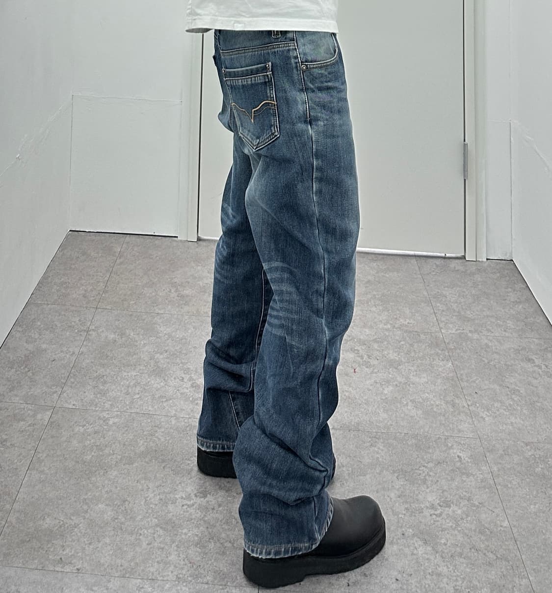 BANG BANG indigo vintage sagging jeans 상품이미지1