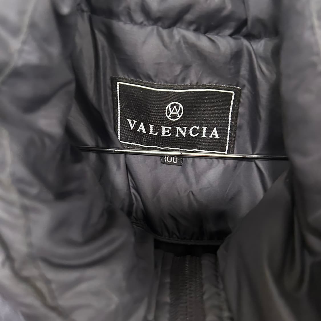 발렌시아 덕다운 어우털 모헤어 후드 패딩 상품이미지3