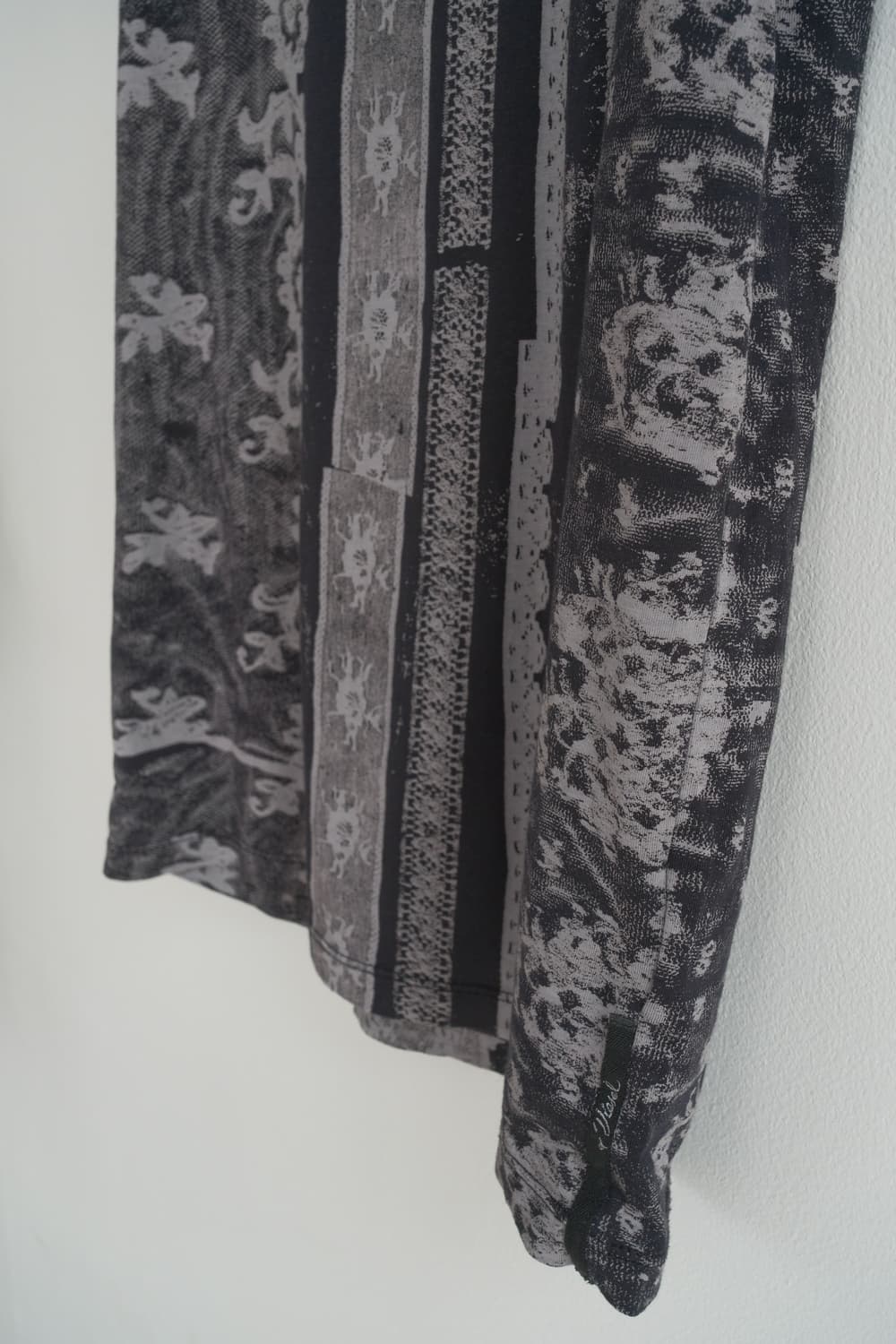 Lace graphic t-shirt   상품이미지5