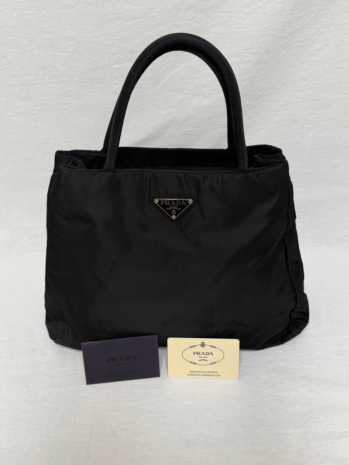 정품 프라다 포코노 나일론 블랙 토트백 핸드백 상품이미지4
