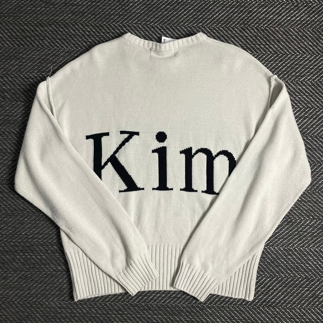 마뗑킴 빅로고 디테일 박시핏 니트o 3203 상품이미지5