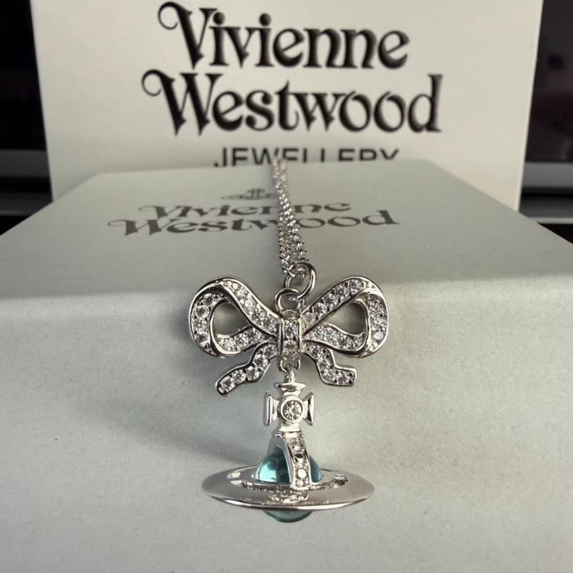 비비안웨스트우드 아카이브 베이비블루 옥타비에 팬던트 목걸이(풀구성) 상품이미지1