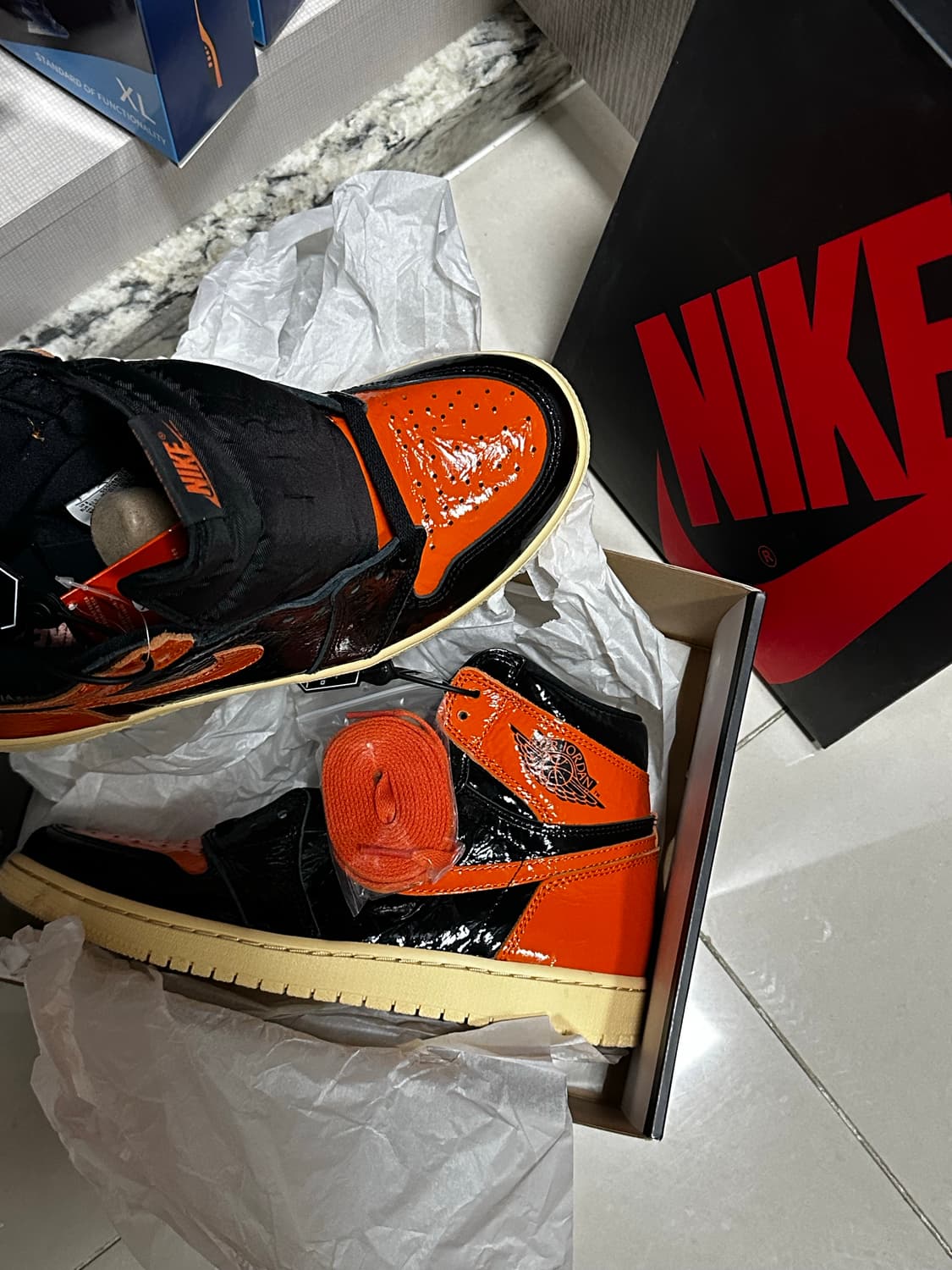 에어 조던 1 레트로 하이 OG 270 새상품 상품이미지1